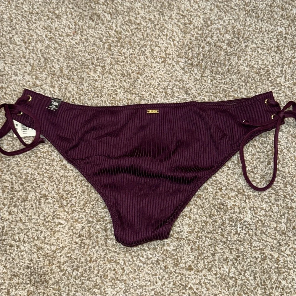 Purple Ribbed Bikini Bottom - Picture 2 of 3